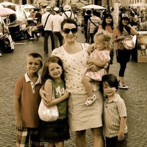 Meet your Posher, Julie